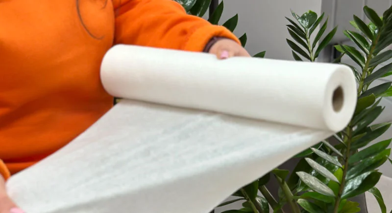 Одноразові комірці та антисептики для рук в Експрес Стрижці